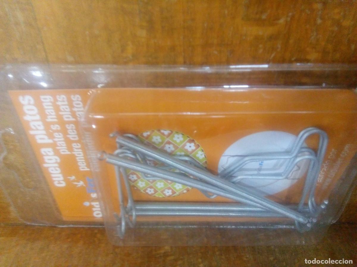 Antig&uuml;edades: CUELGA PLATOS - Foto 3