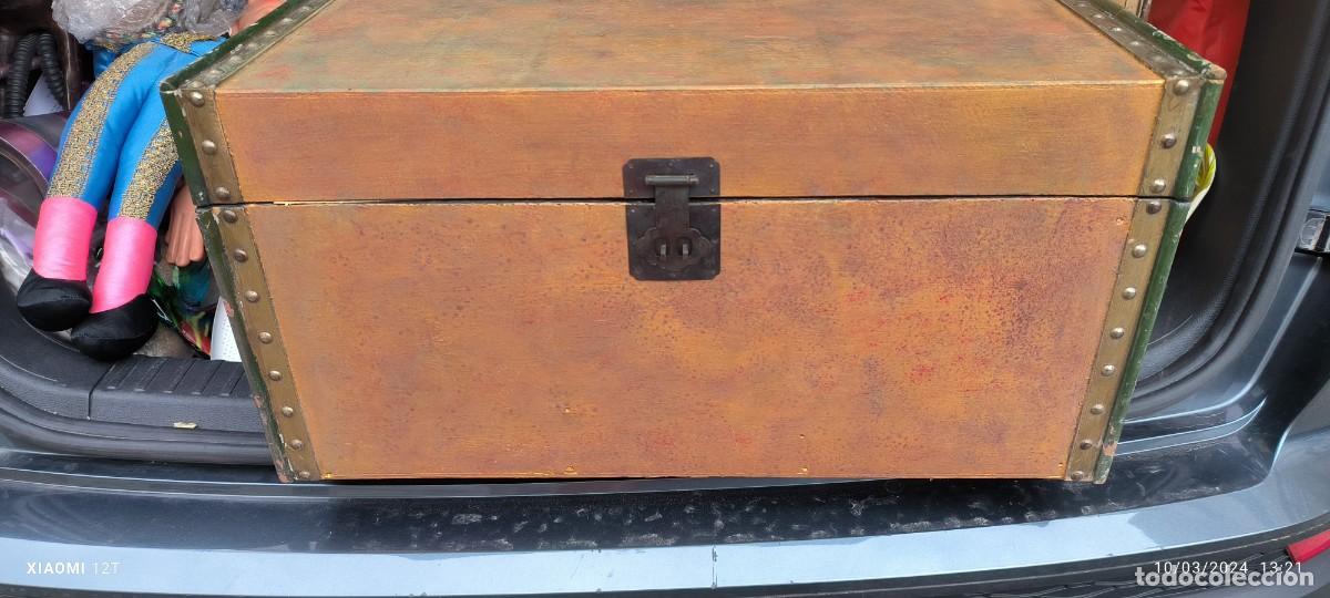 Antig&uuml;edades: BA&Uacute;L ARCON MADERA 60 X 29 X30 cm - Foto 1