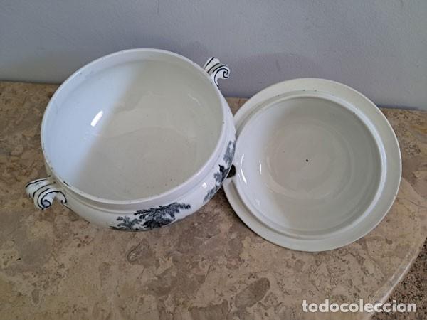 Antig&uuml;edades: ANTIGUA SOPERA CON MARCAS EN LA BASE - Foto 8