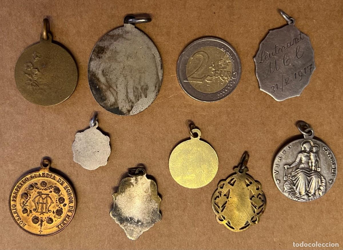 Antig&uuml;edades: Lote de medallas religiosas - Foto 2