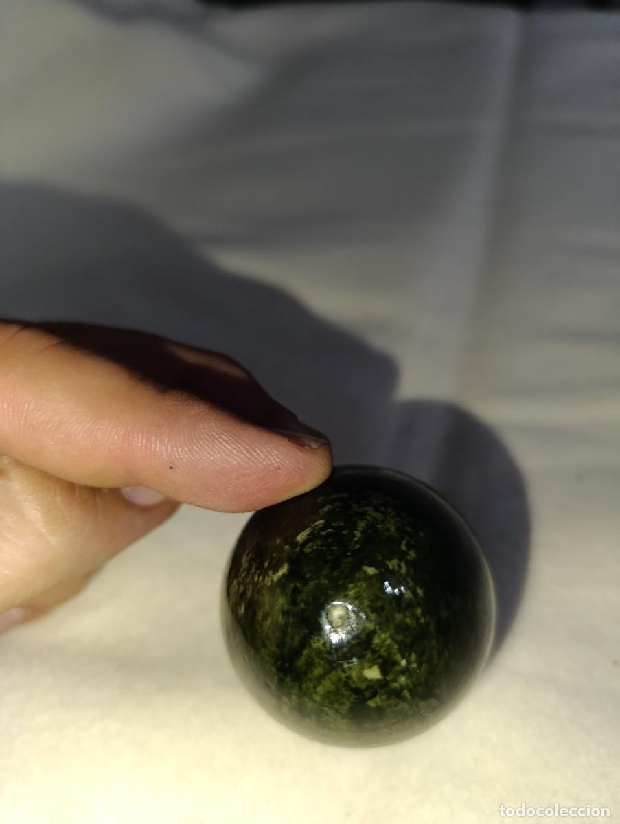 Antig&uuml;edades: Huevo de m&aacute;rmol verde - Foto 3
