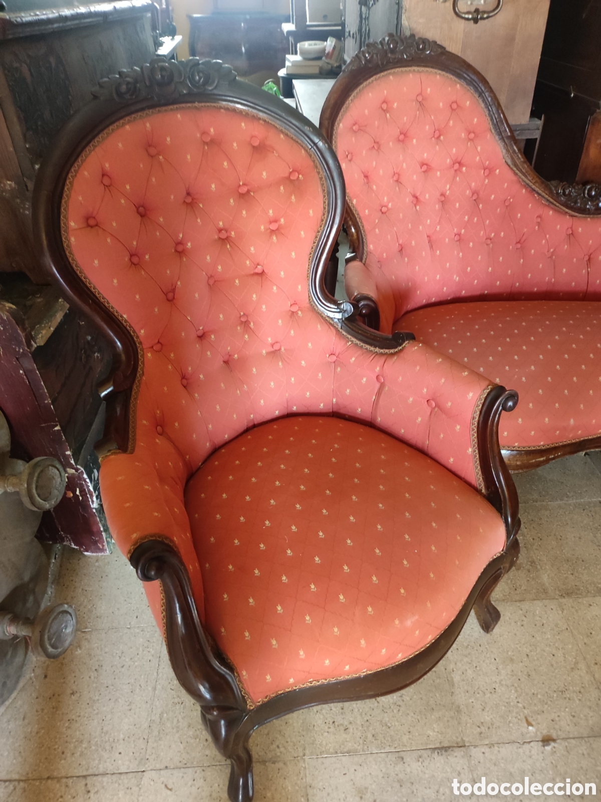 Antig&uuml;edades: Tresillo y dos sillones - Foto 2