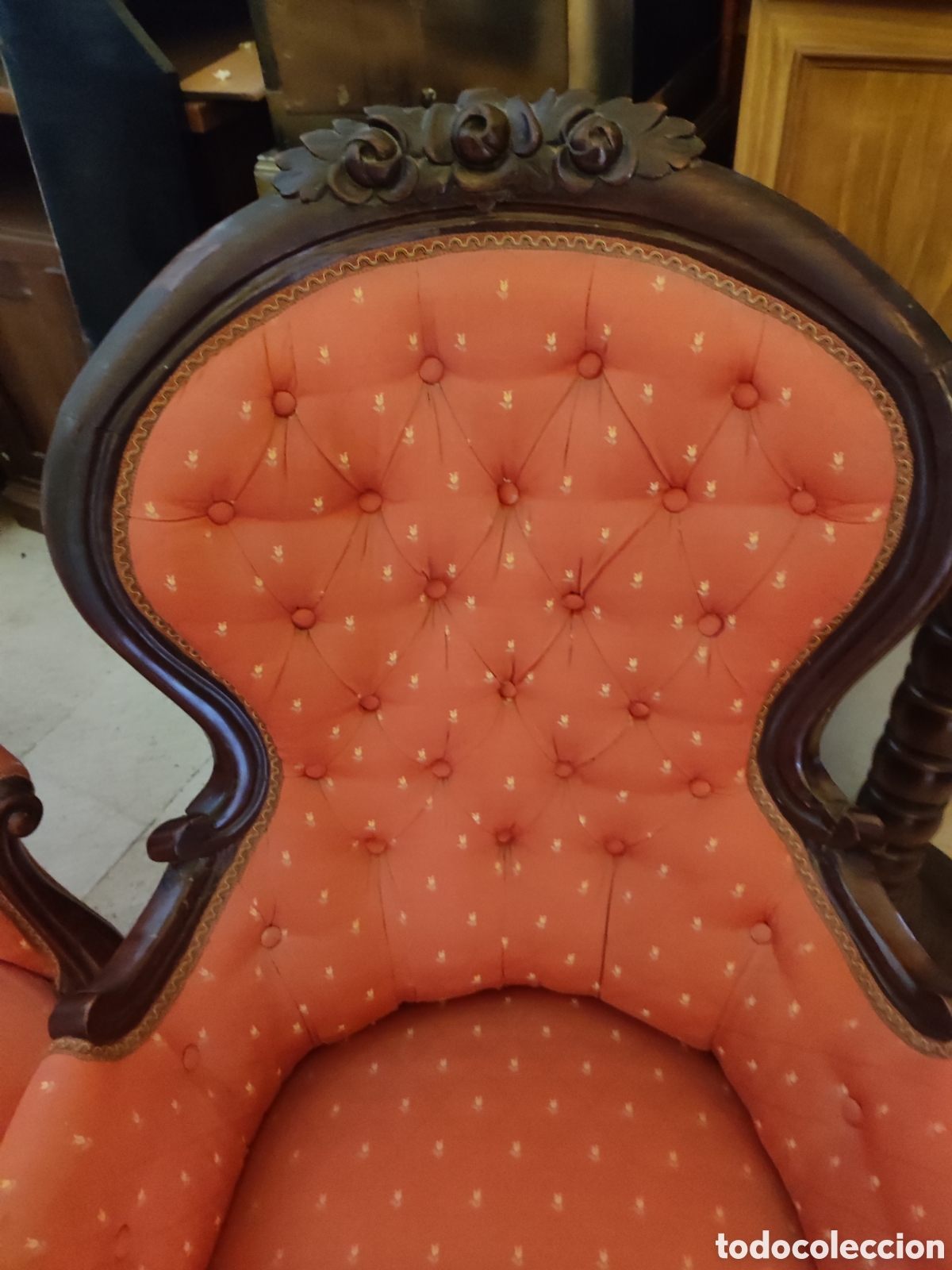 Antig&uuml;edades: Tresillo y dos sillones - Foto 8
