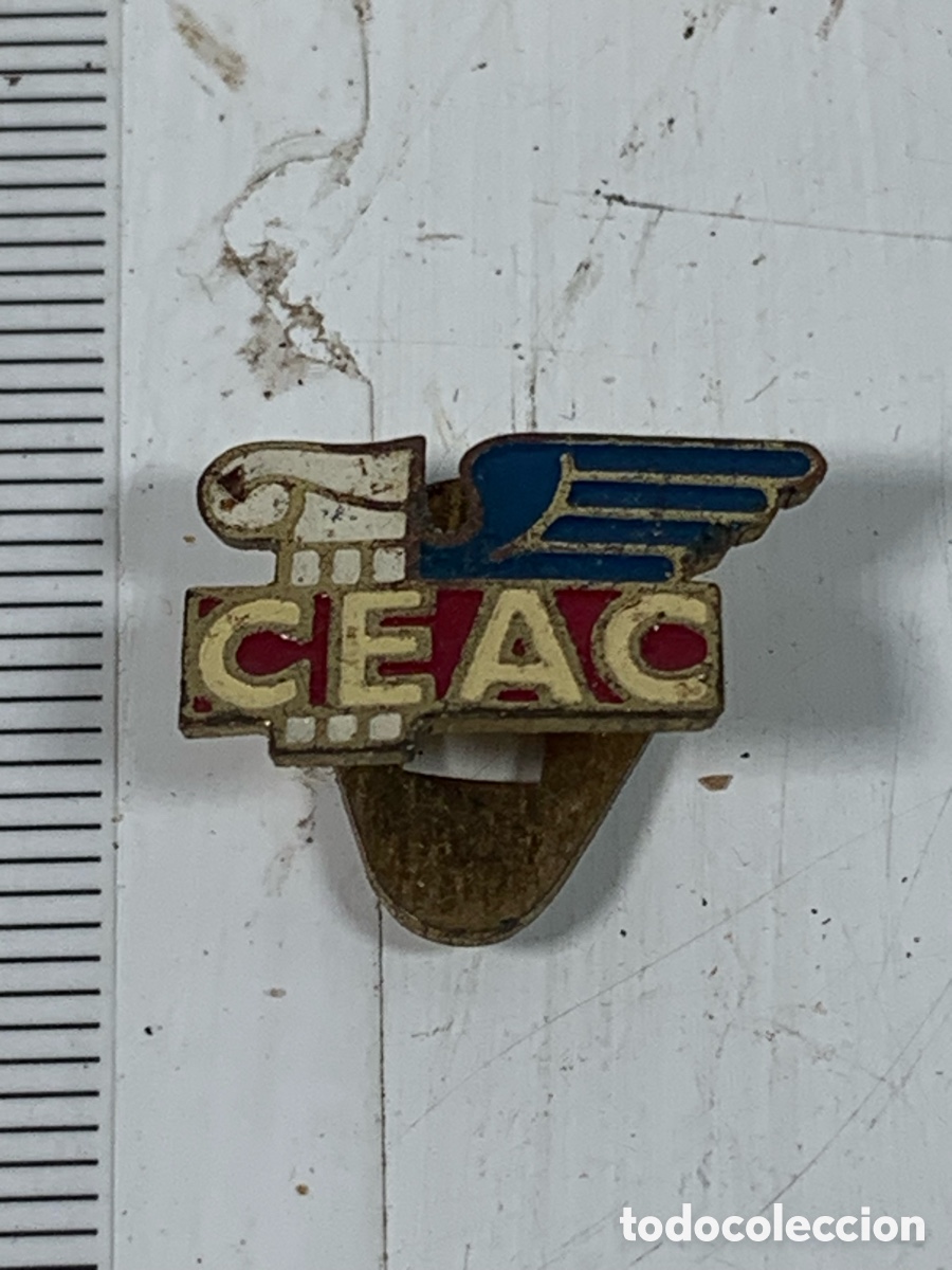 Antig&uuml;edades: 01_ insignia solapa CEAC - Foto 1