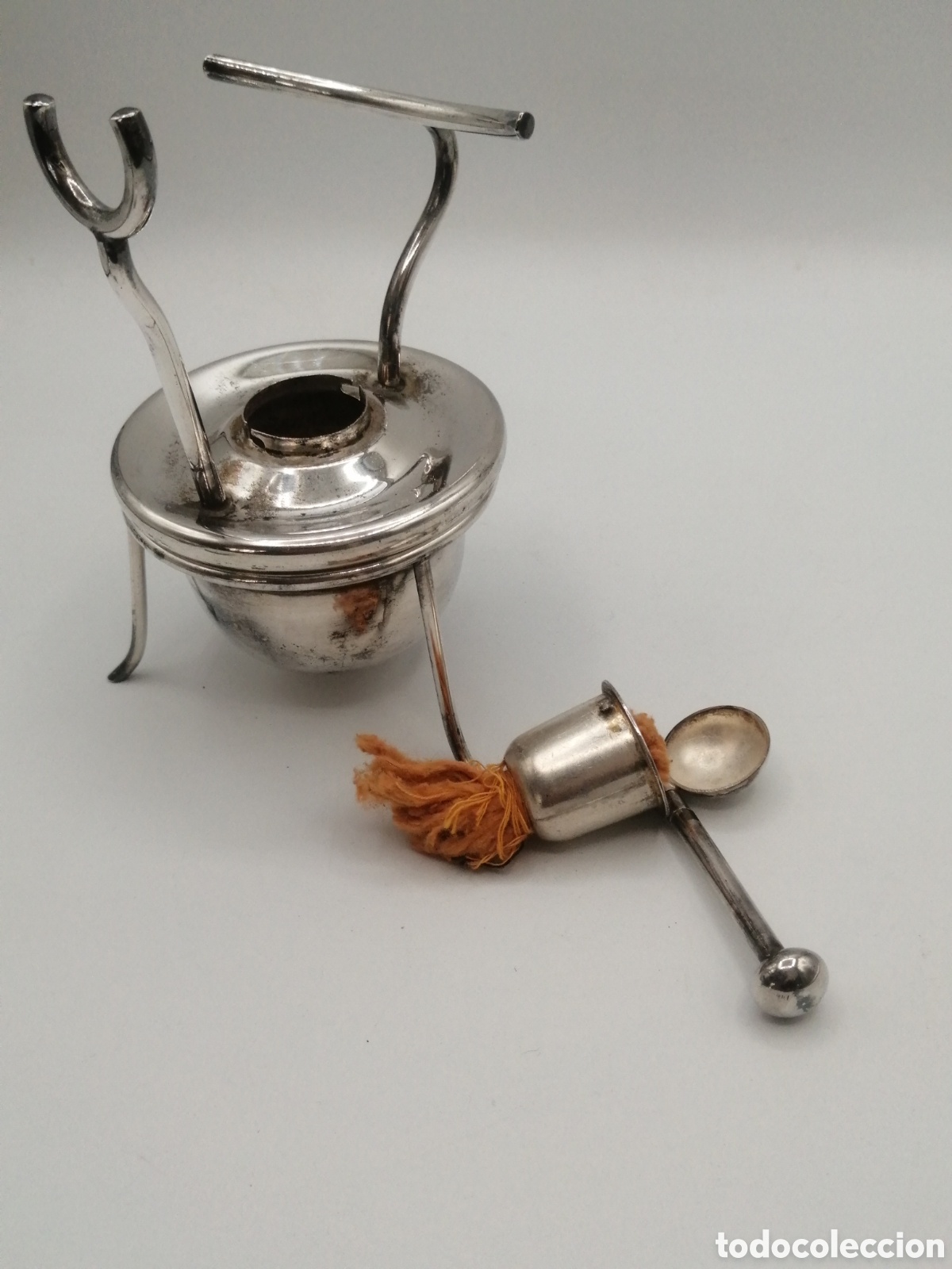 Antig&uuml;edades: Calienta copas metal plateado - Foto 2