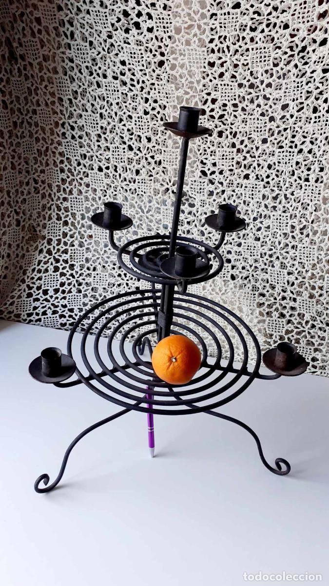 Antig&uuml;edades: candelabro en hierro forjado - 56 cm - Foto 4