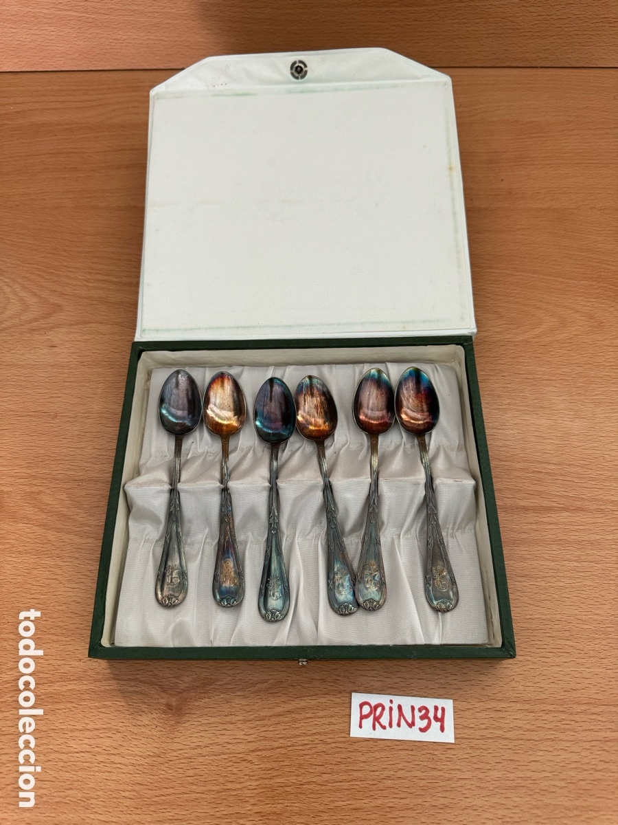 Antig&uuml;edades: Lote de cucharas de lujo con estuche - Foto 1