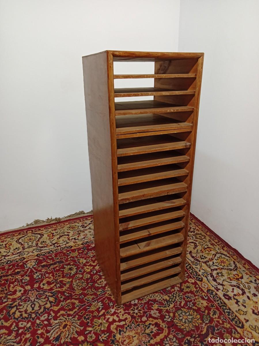 Antig&uuml;edades: Estanter&iacute;a archivador. A7 - Foto 1