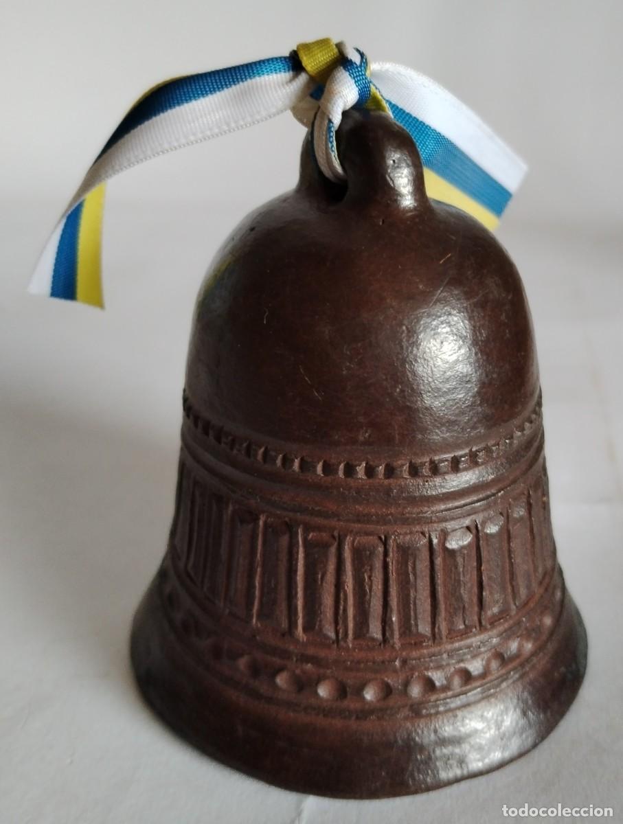 Antiques: CAMPANA DE COLGAR EN TERRACOTA PATINADA Y GRABADA. LA PALMA (CANARIAS).