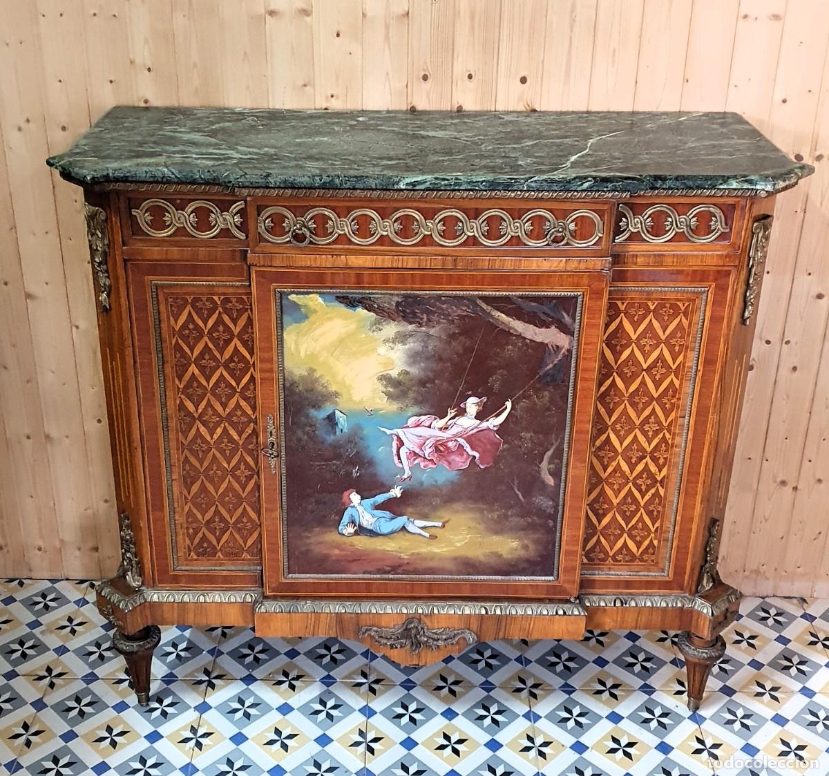 Antig&uuml;edades: Aparador decorado madera y bronce - Foto 2