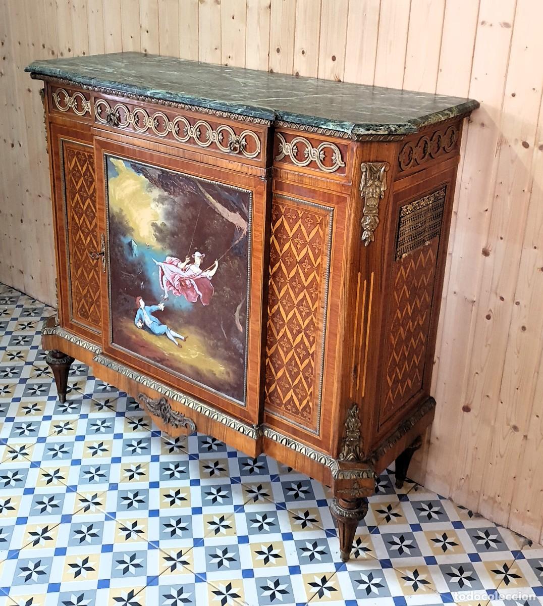 Antig&uuml;edades: Aparador decorado madera y bronce - Foto 4