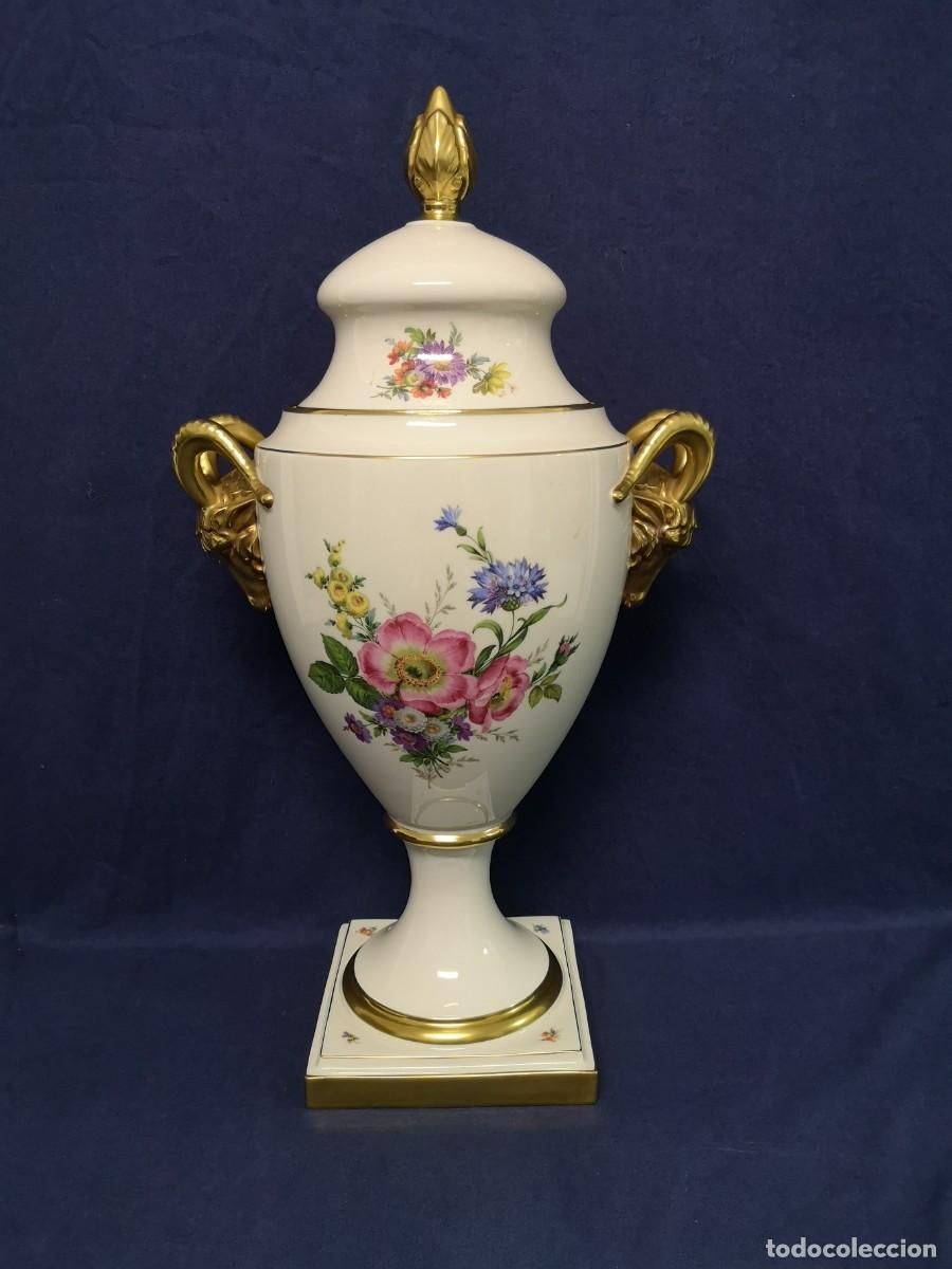 Antig&uuml;edades: GRAN JARRON DE PORCELANA DE BAVIERA - Foto 1