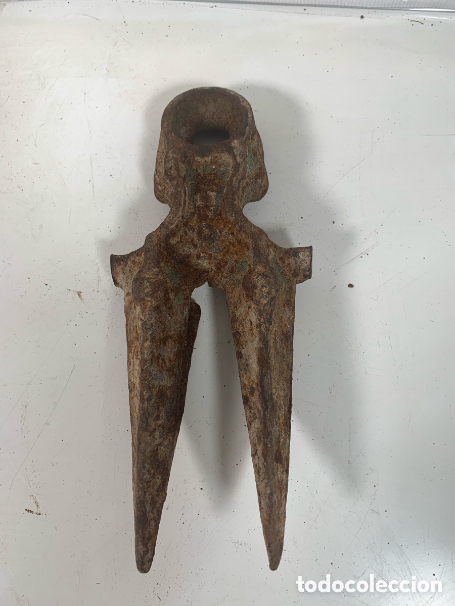 Antig&uuml;edades: 01_ Herramienta de siembra - Foto 2