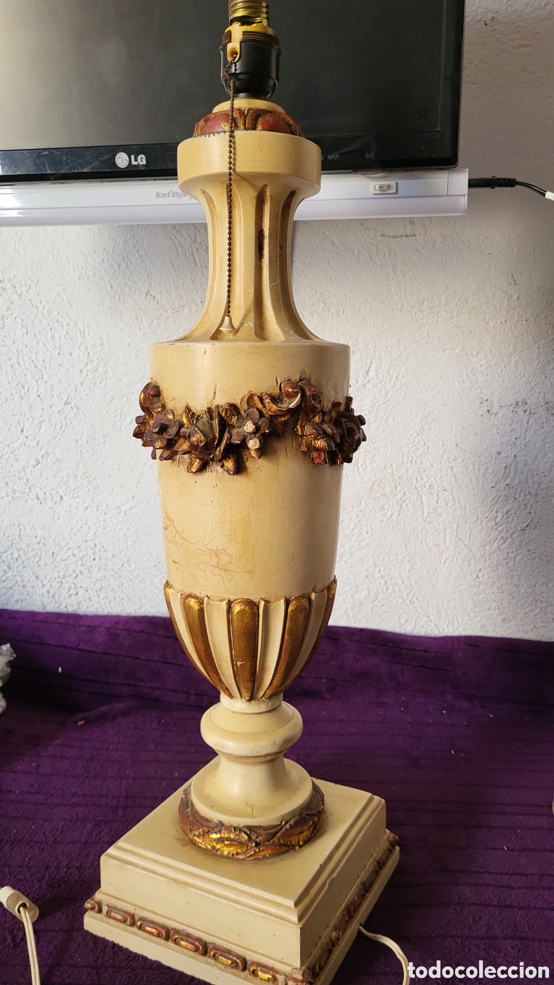 Antig&uuml;edades: Lampara antigua madera policromada - Foto 2