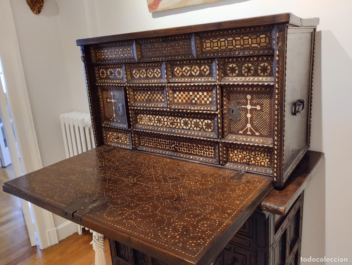 Antig&uuml;edades: Bargue&ntilde;o taracea siglo XVI - Foto 6