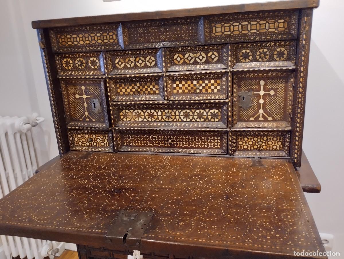 Antig&uuml;edades: Bargue&ntilde;o taracea siglo XVI - Foto 7