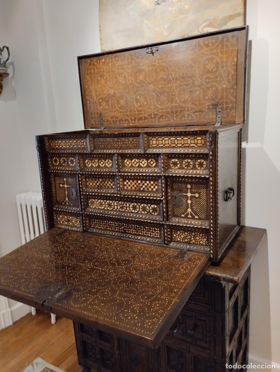Antig&uuml;edades: Bargue&ntilde;o taracea siglo XVI - Foto 15