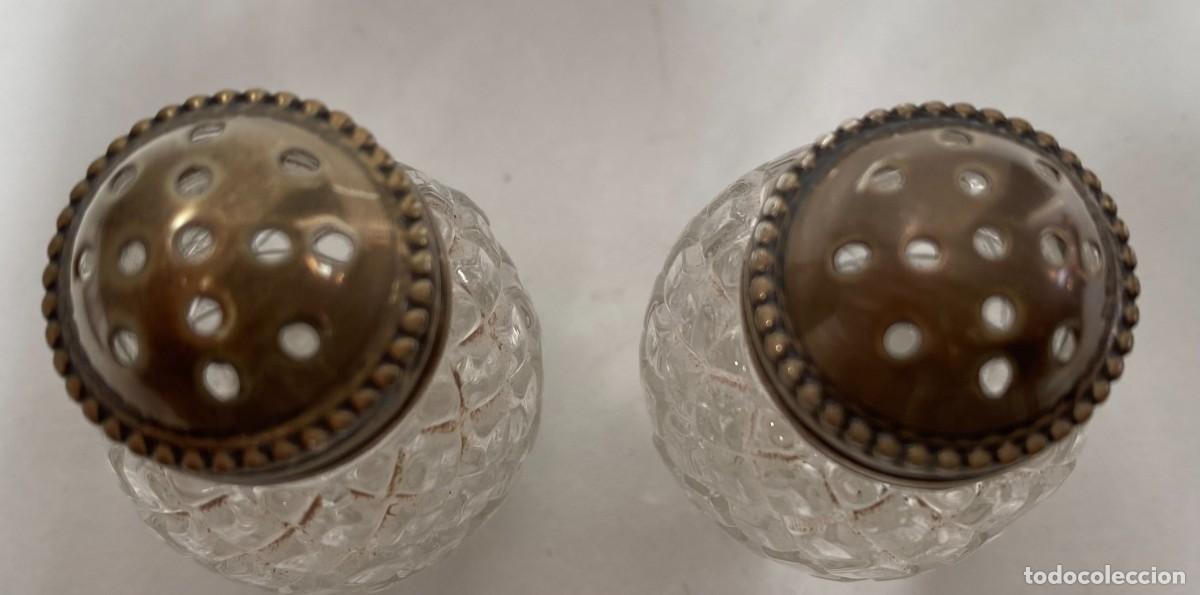 Antig&uuml;edades: 2SALEROS DE CRISTAL Y PLATA - Foto 2