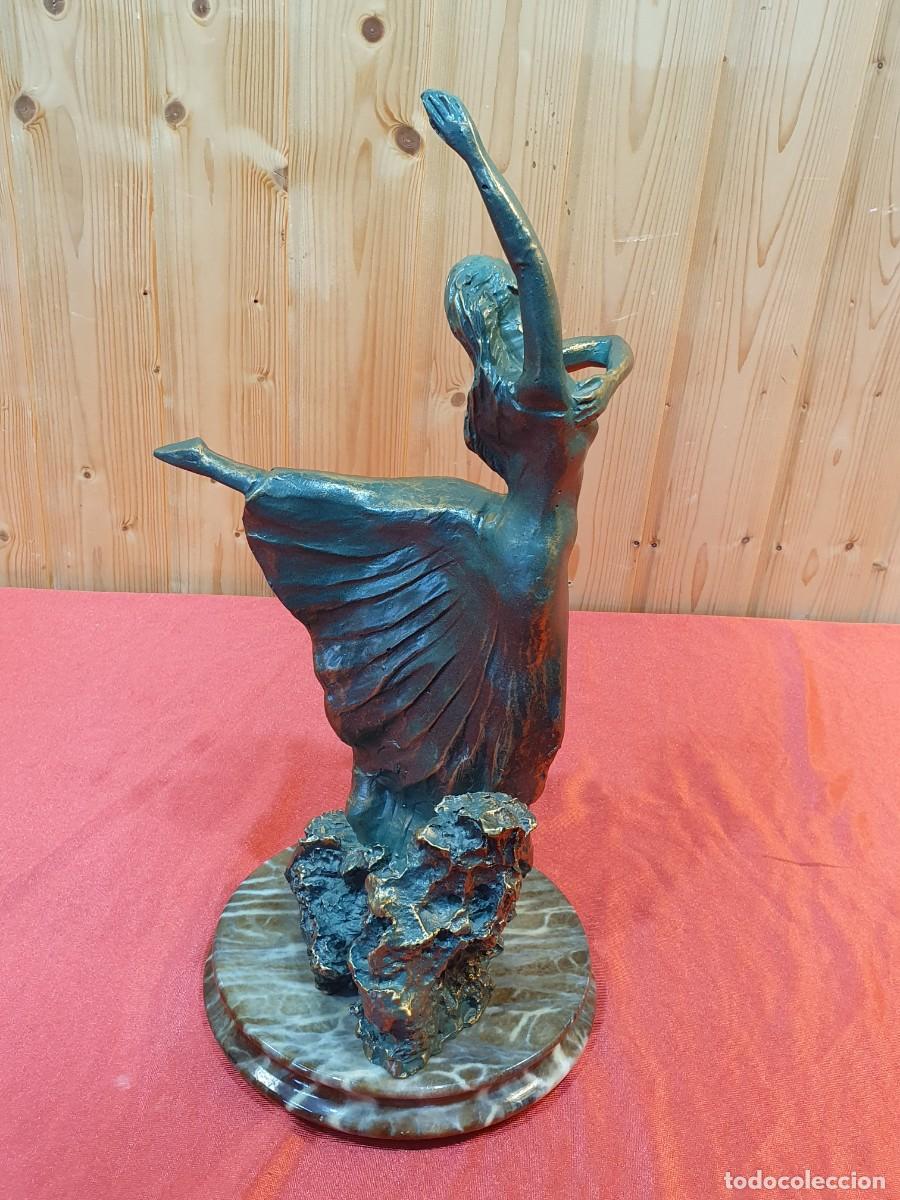 Antig&uuml;edades: Figura bailarina - Foto 3