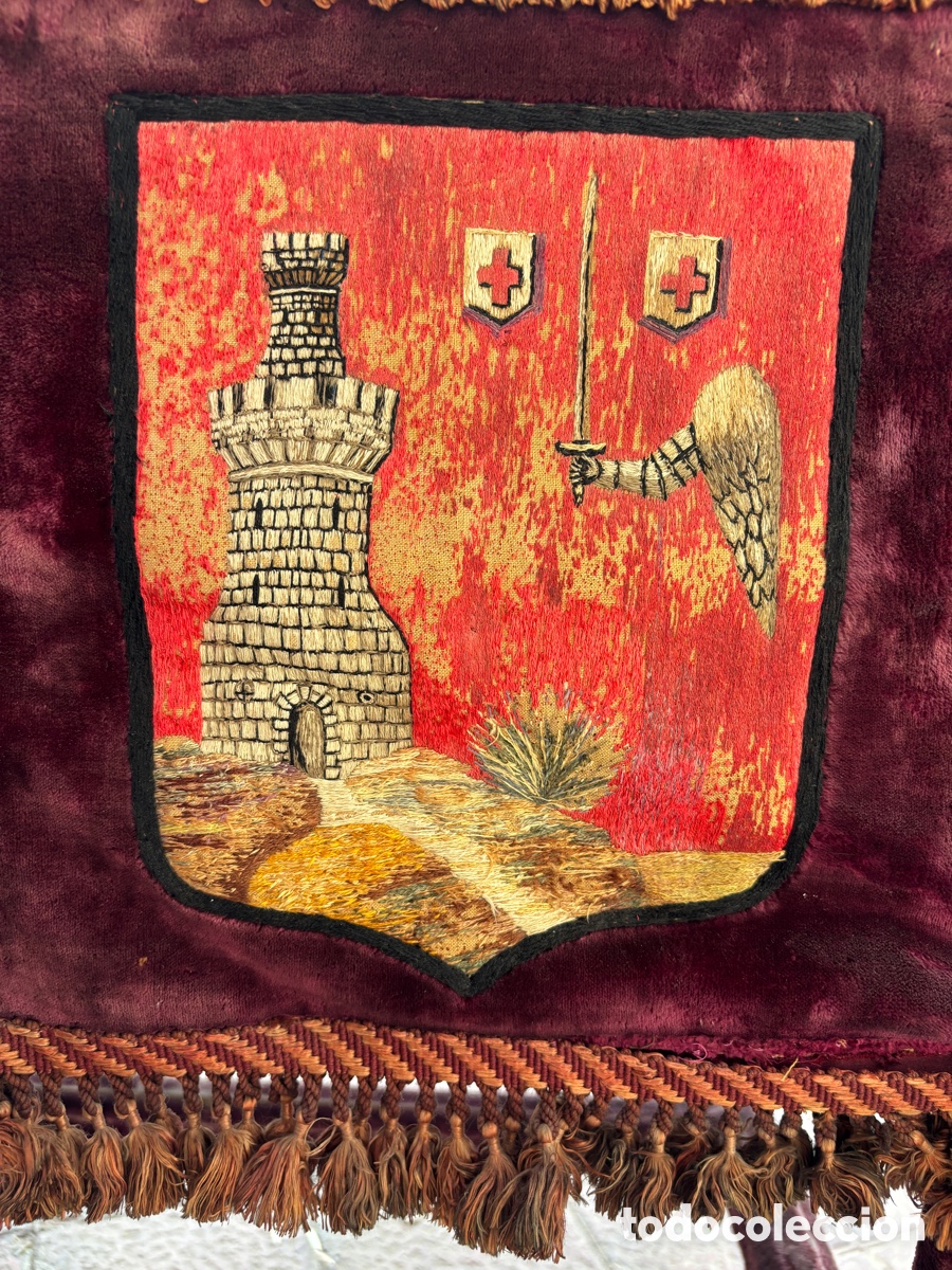 Antig&uuml;edades: Mesa ensayalada sXIX - Foto 2