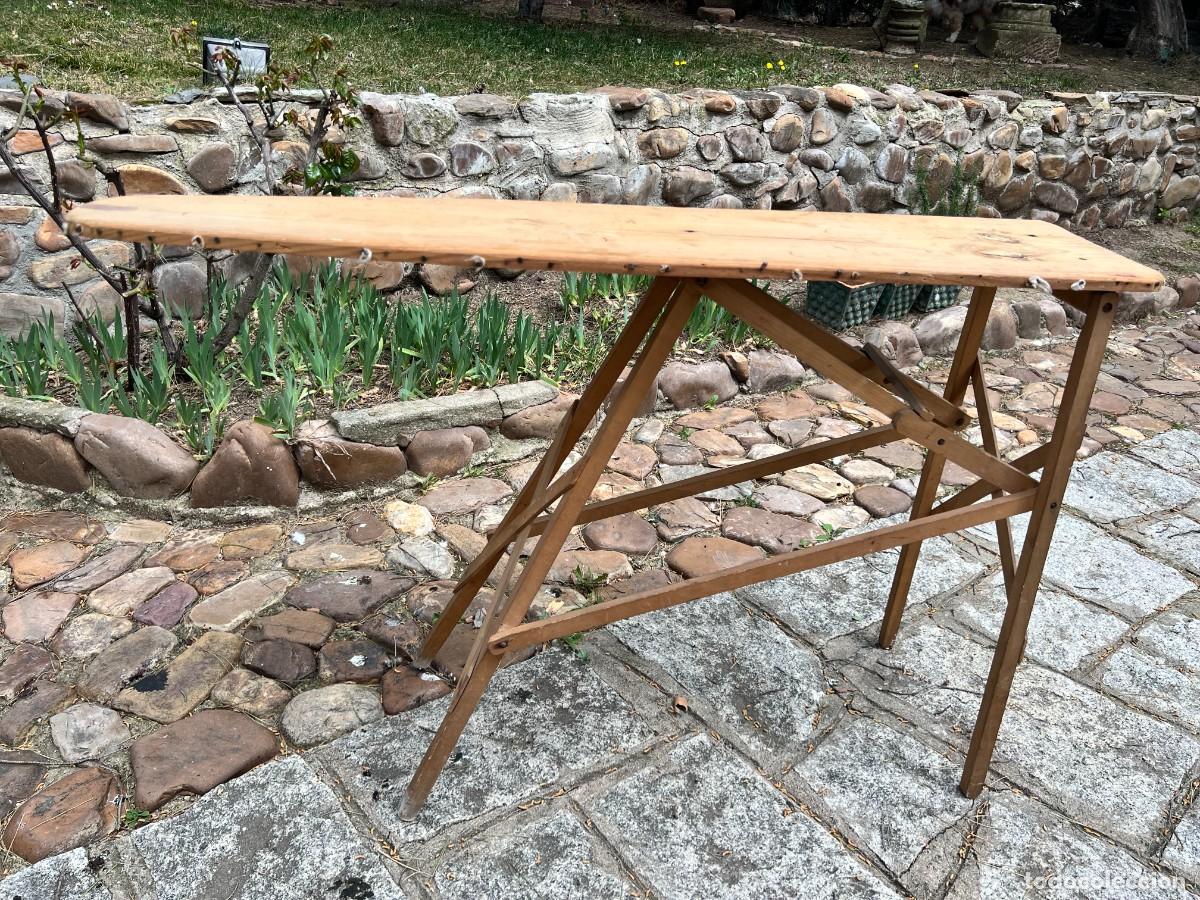 Antig&uuml;edades: Tabla de planchar marca Plegables Grau - Foto 1