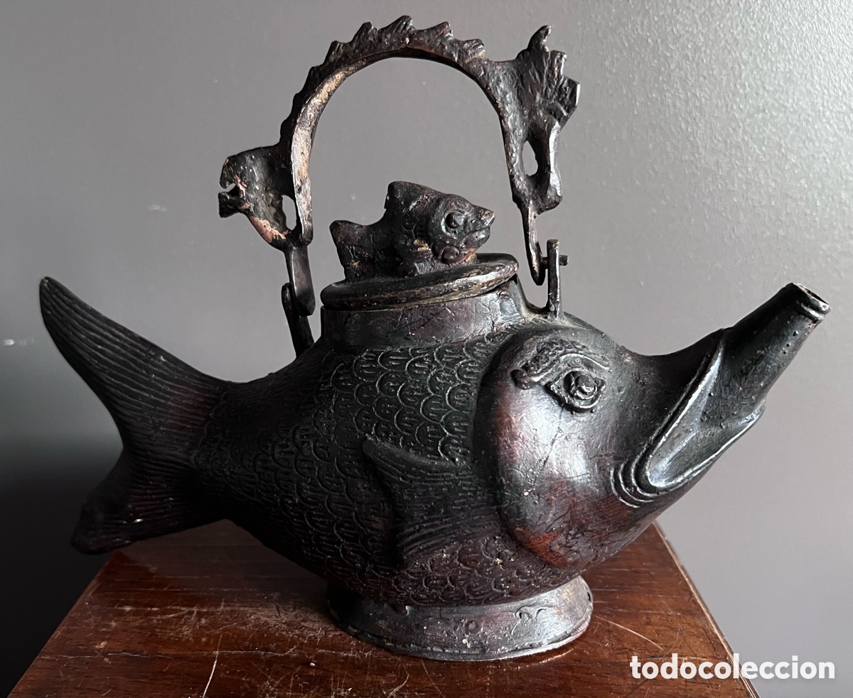 Antig&uuml;edades: L&aacute;mpara ceremonial de bronce - Foto 1