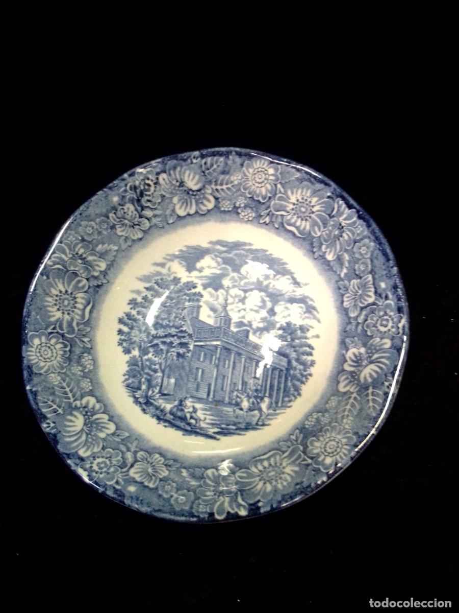 Antig&uuml;edades: Antiguo plato ondo de Liberty Blue. - Foto 1