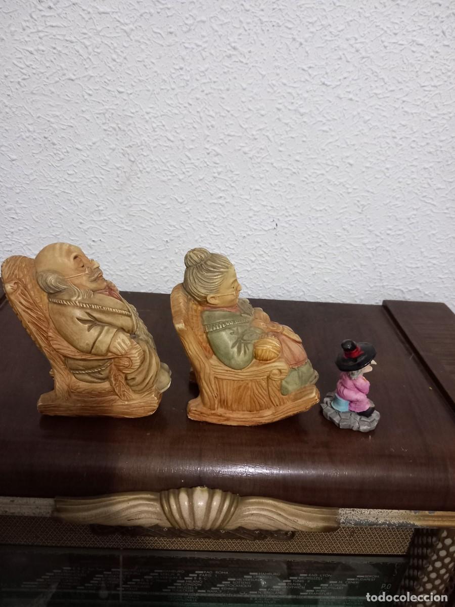 Antig&uuml;edades: DOS ANCIANOS Y UNA BRUJA - Foto 2