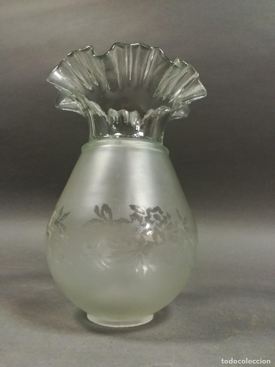 Antig&uuml;edades: TULIPA DE CRISTAL ESMERILADO - Foto 1