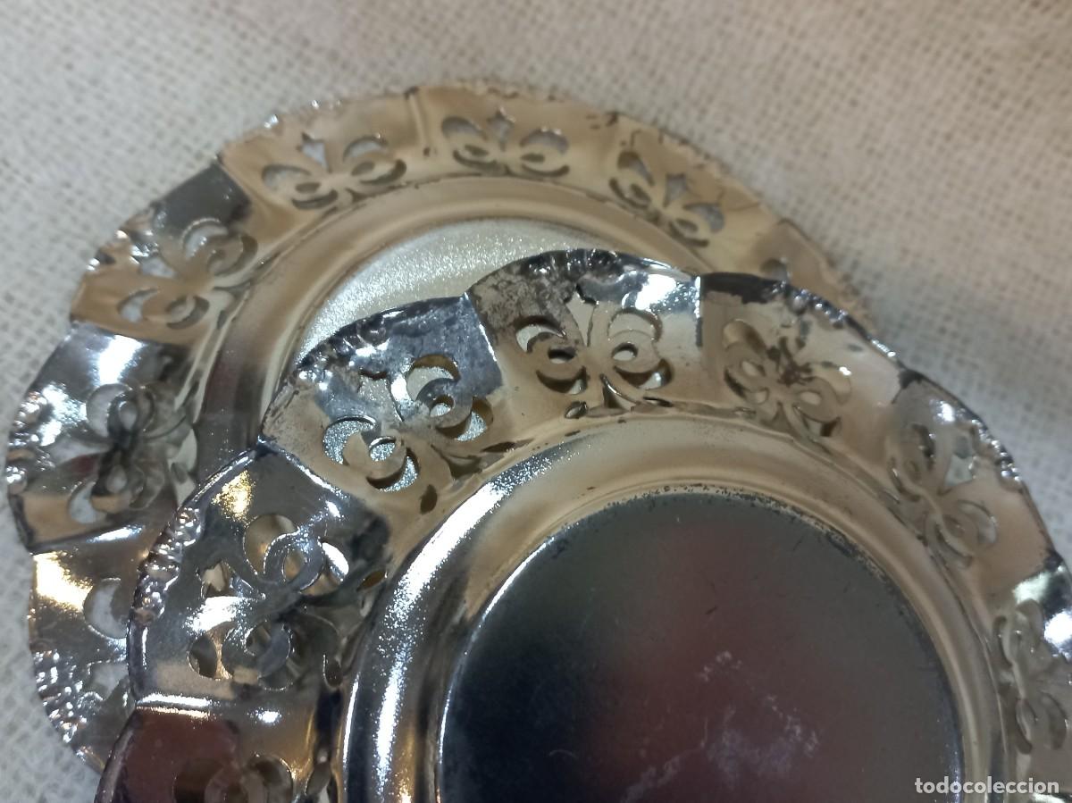 Antig&uuml;edades: DOS BANDEJAS (pan) plateadas-calado - Foto 7