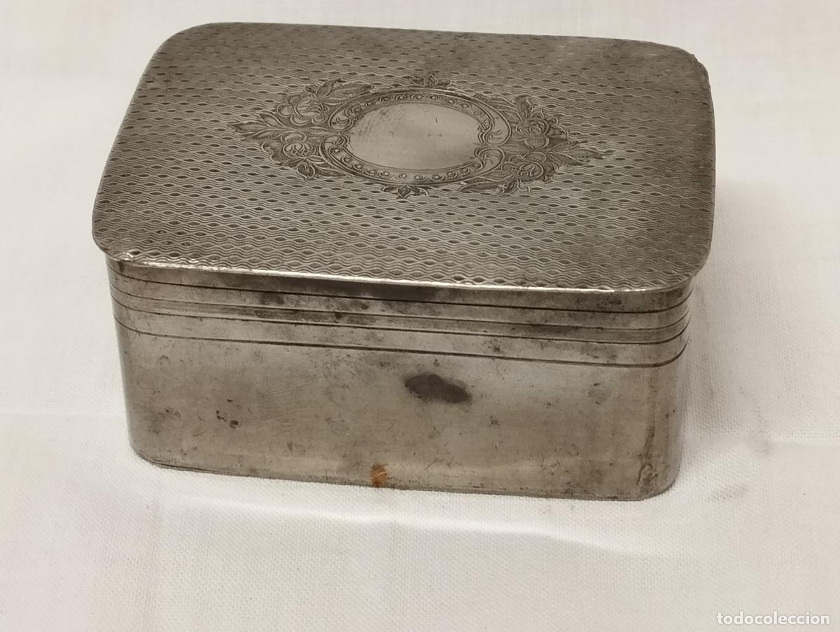 Antig&uuml;edades: CAJA DE LAT&Oacute;N PLATEADO - Foto 2