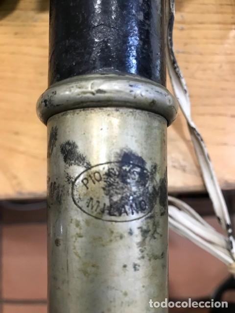 Antig&uuml;edades: Faro carruaje antiguo Milano. - Foto 6