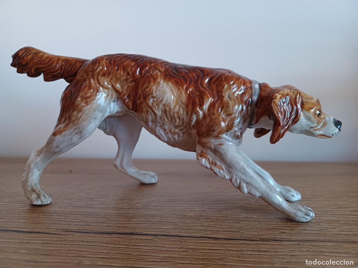 Antig&uuml;edades: Perro de caza de porcelana. - Foto 1