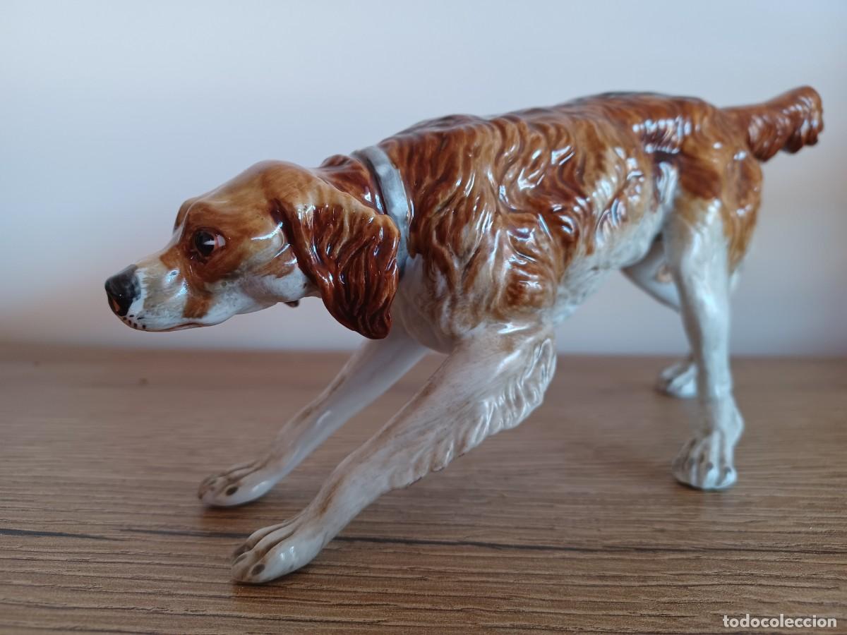 Antig&uuml;edades: Perro de caza de porcelana. - Foto 3