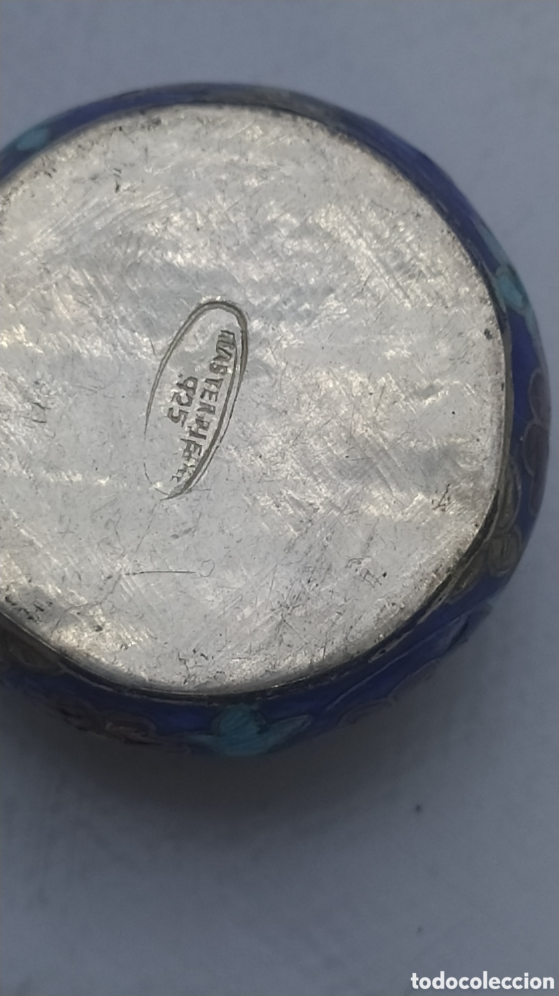 Antig&uuml;edades: Cajita de plata y esmaltes - Foto 3