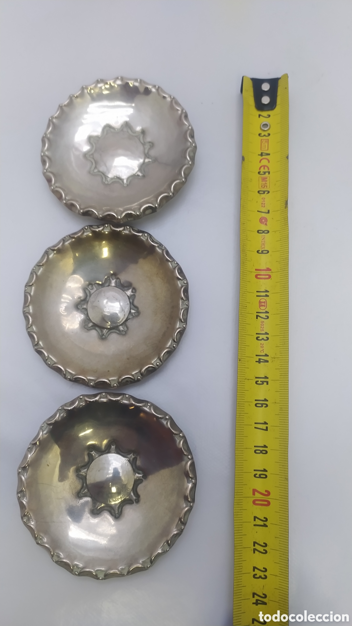 Antig&uuml;edades: bandejas plata con monedas - Foto 9