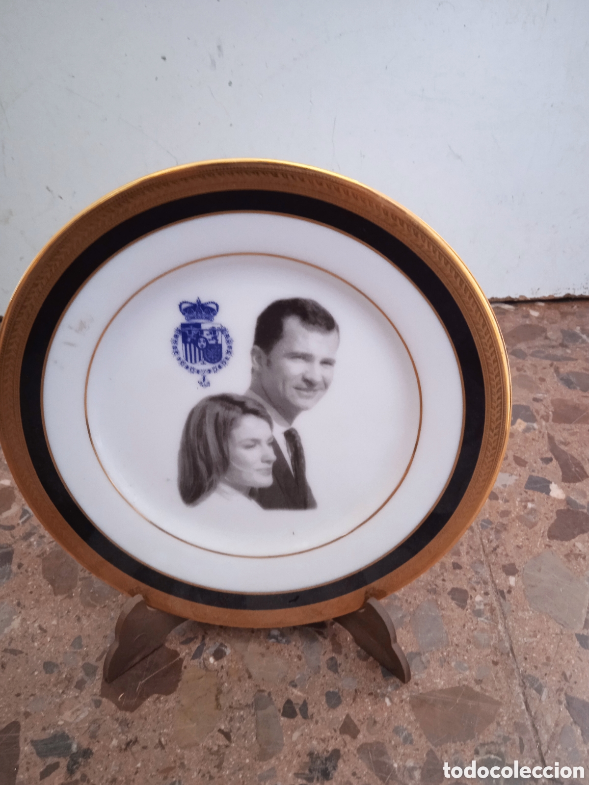 Antig&uuml;edades: Plato de la boda del rey firmado - Foto 1