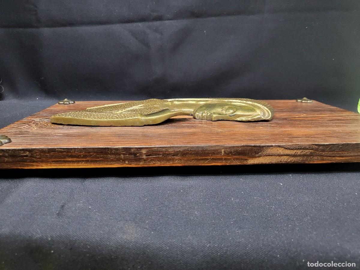 Antig&uuml;edades: CUADRO CON VIRGEN EN BRONCE , SOBRE TABLA DE MADERA - Foto 6