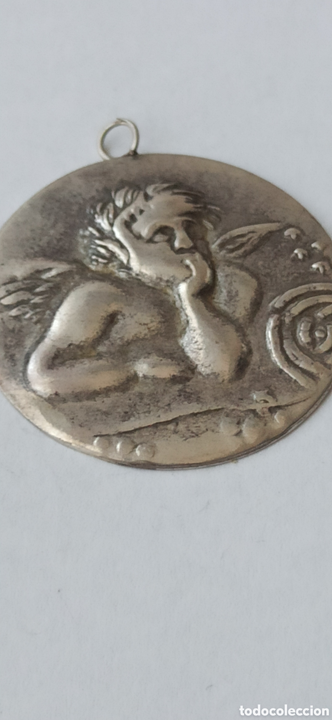 Antig&uuml;edades: Colgante Religioso de plata de ley - Foto 2