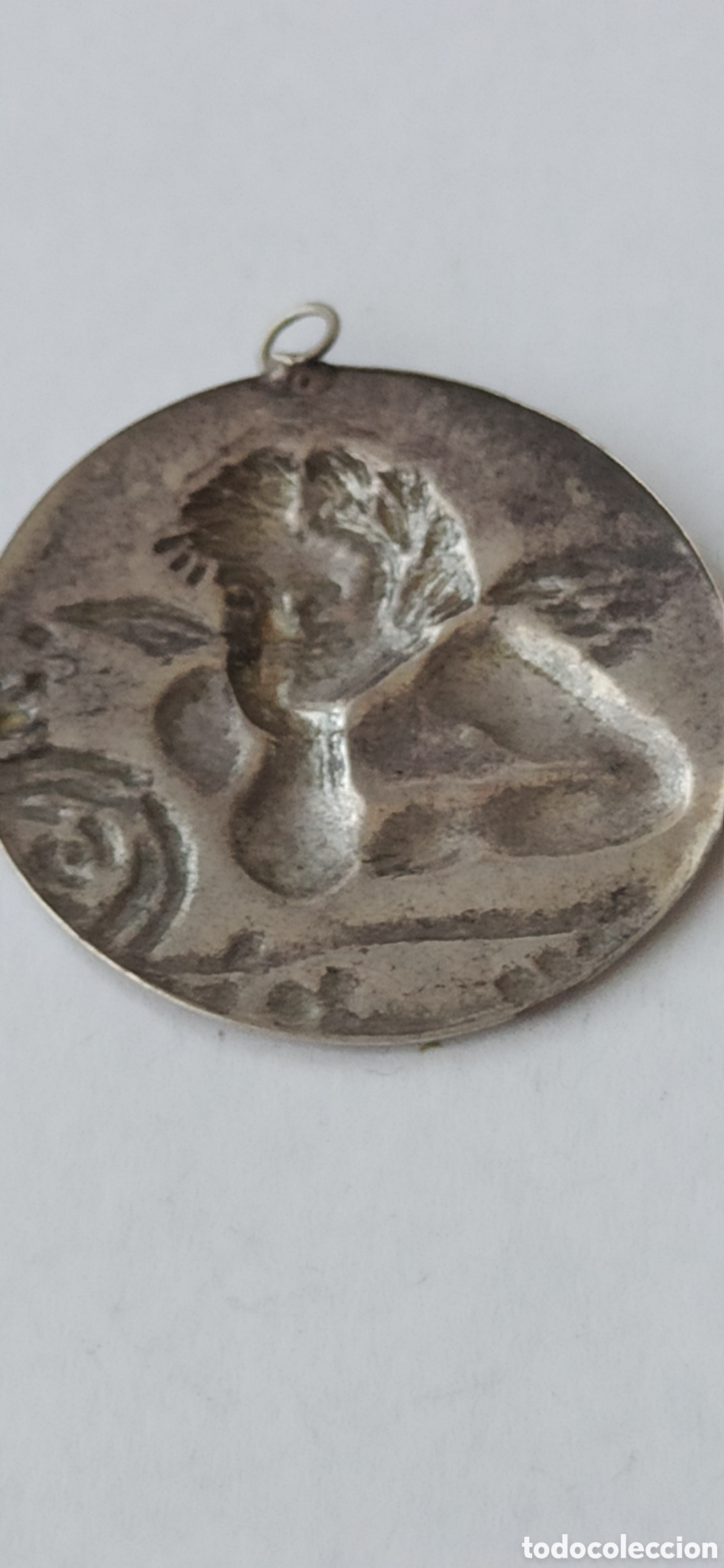 Antig&uuml;edades: Colgante Religioso de plata de ley - Foto 3