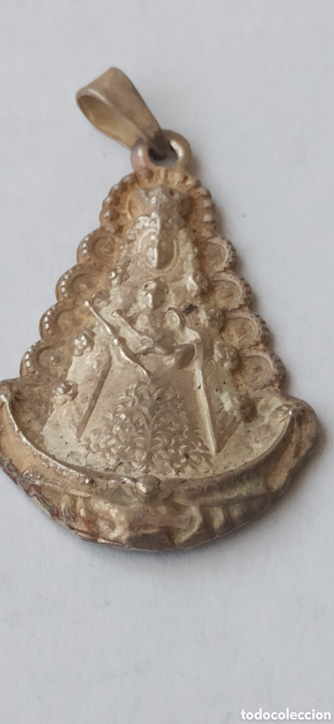 Antig&uuml;edades: Colgante Religioso de plata de ley - Foto 2