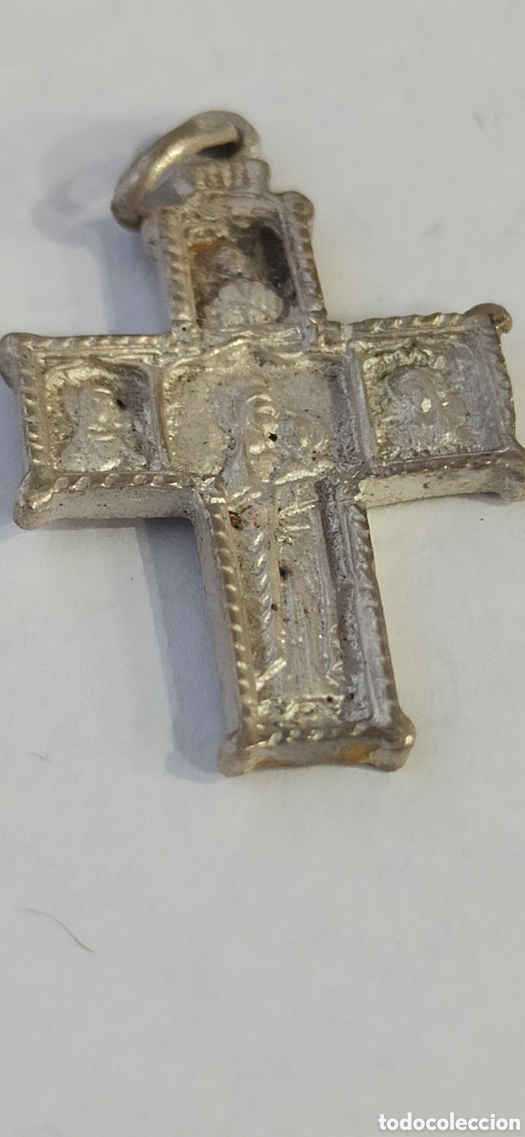 Antig&uuml;edades: Colgante Religioso de plata de ley - Foto 4