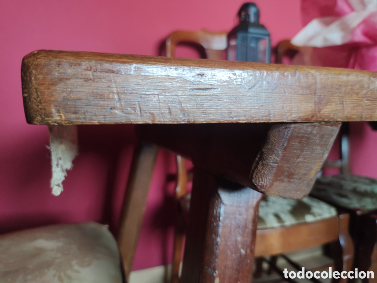 Antig&uuml;edades: Mesa antigua y cinco sillas - Foto 9