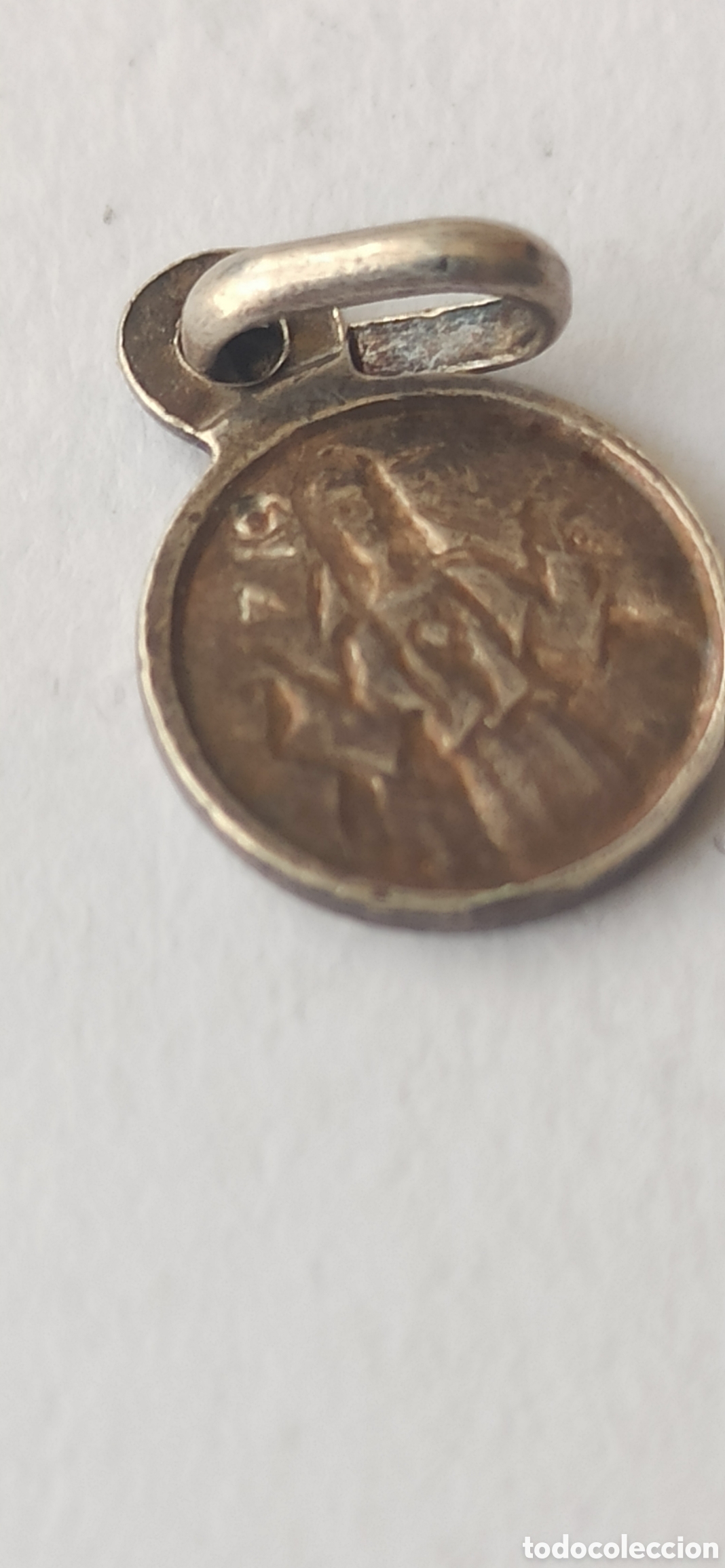 Antig&uuml;edades: Colgante Religioso plata de ley - Foto 3