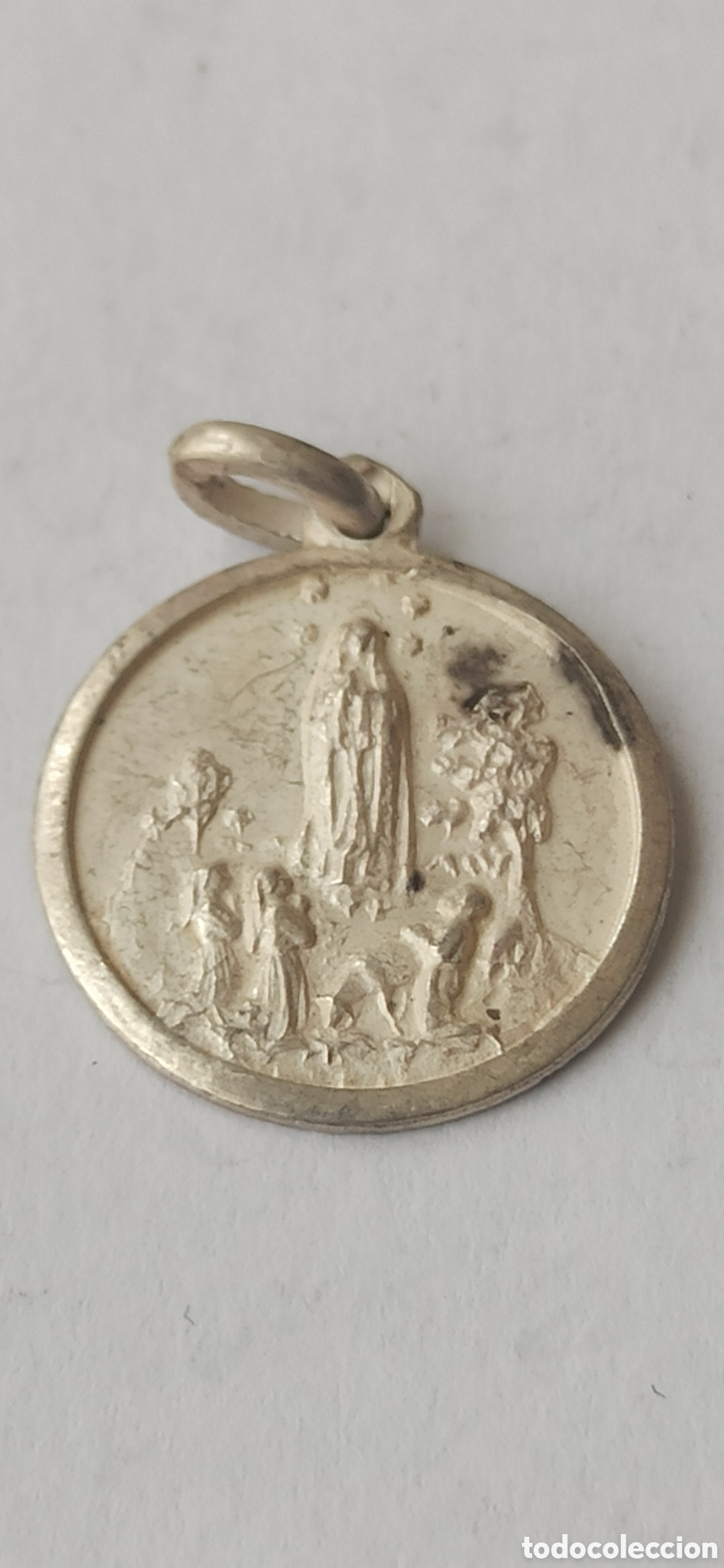 Antig&uuml;edades: Colgante Religioso plata de ley - Foto 2