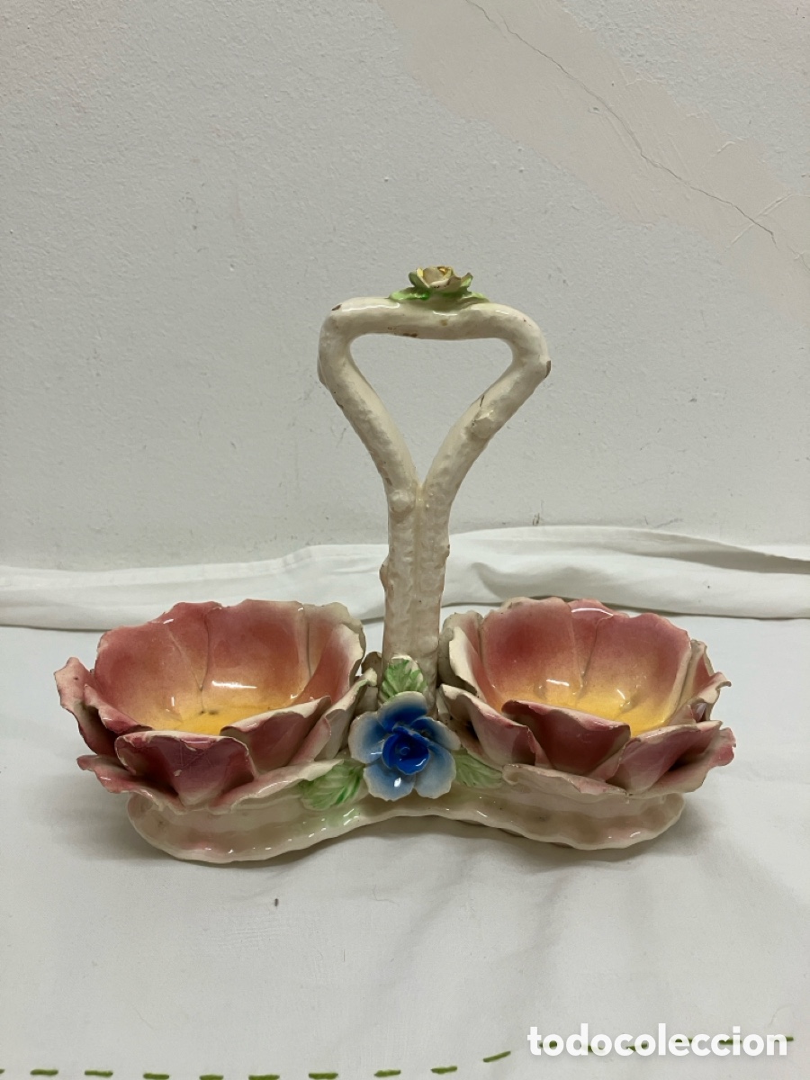 Antig&uuml;edades: Base aceitera ant&iacute;gua. - Foto 1