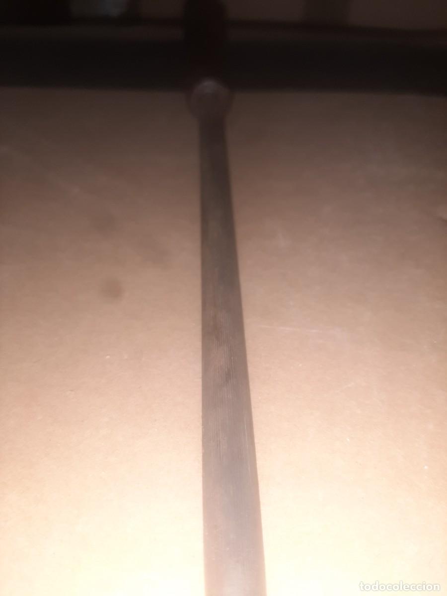 Antig&uuml;edades: Afilador chaira mango madera. - Foto 3