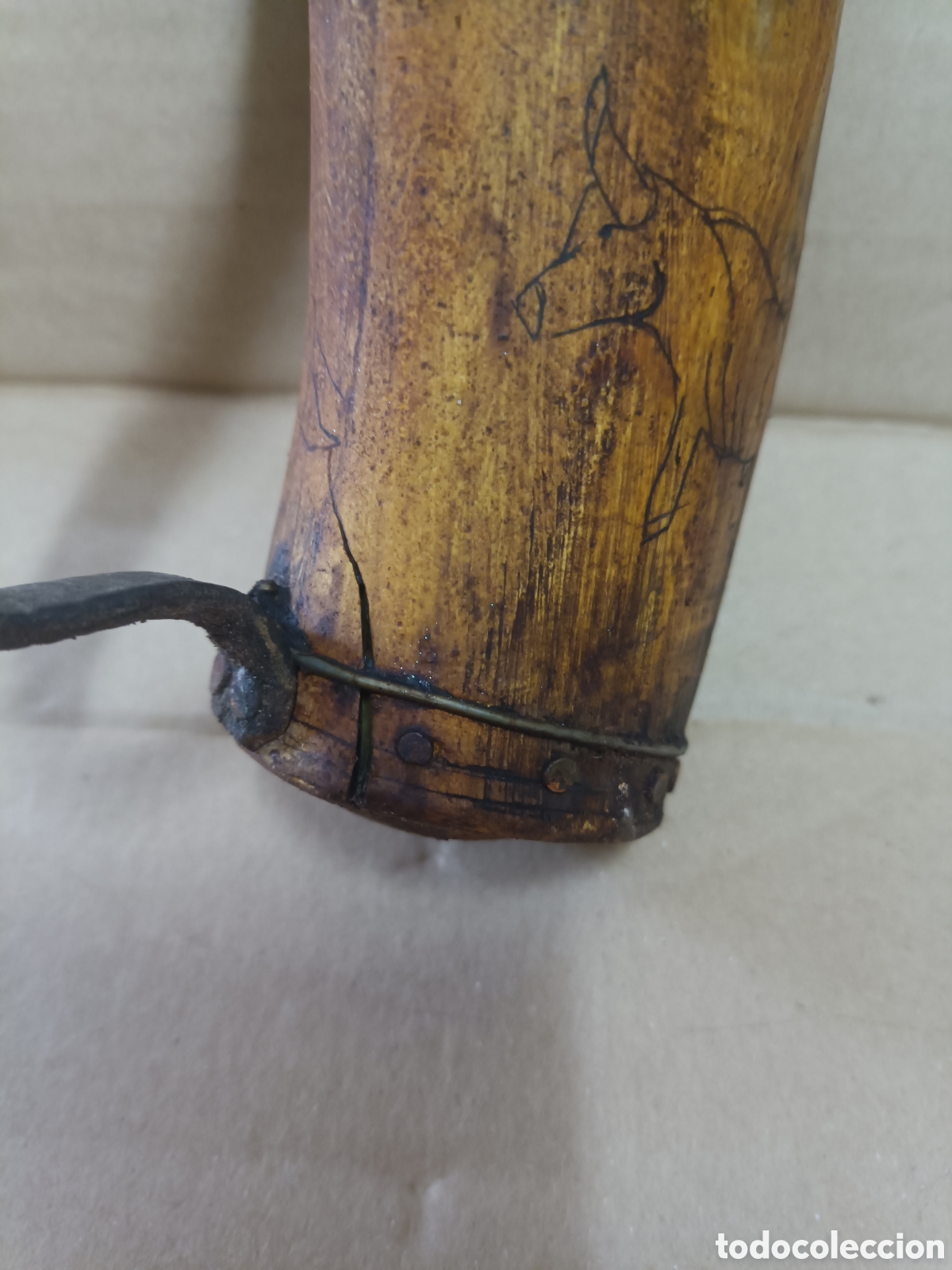 Antig&uuml;edades: Vaso cuerna dibujada - Foto 4