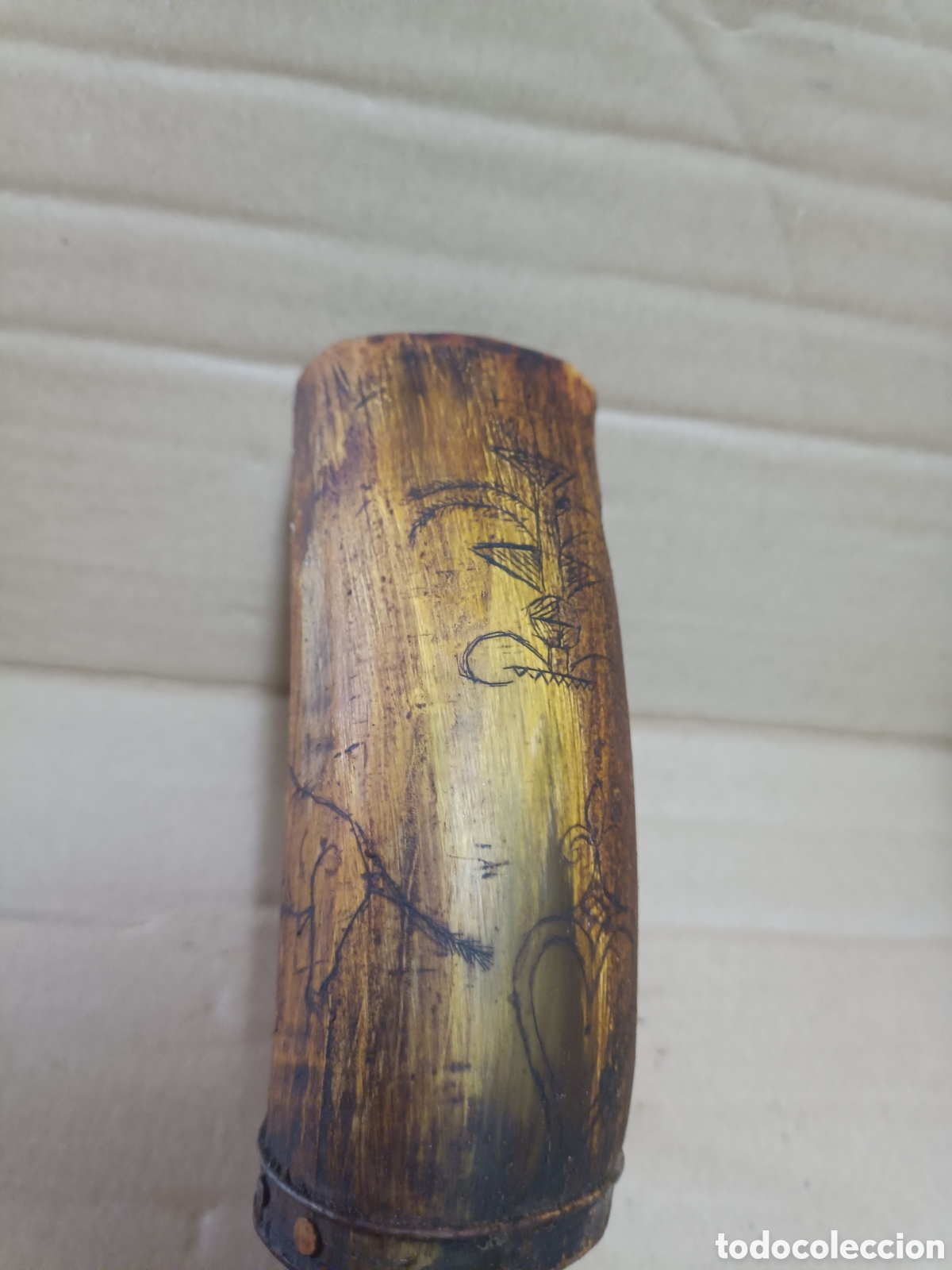 Antig&uuml;edades: Vaso cuerna dibujada - Foto 5