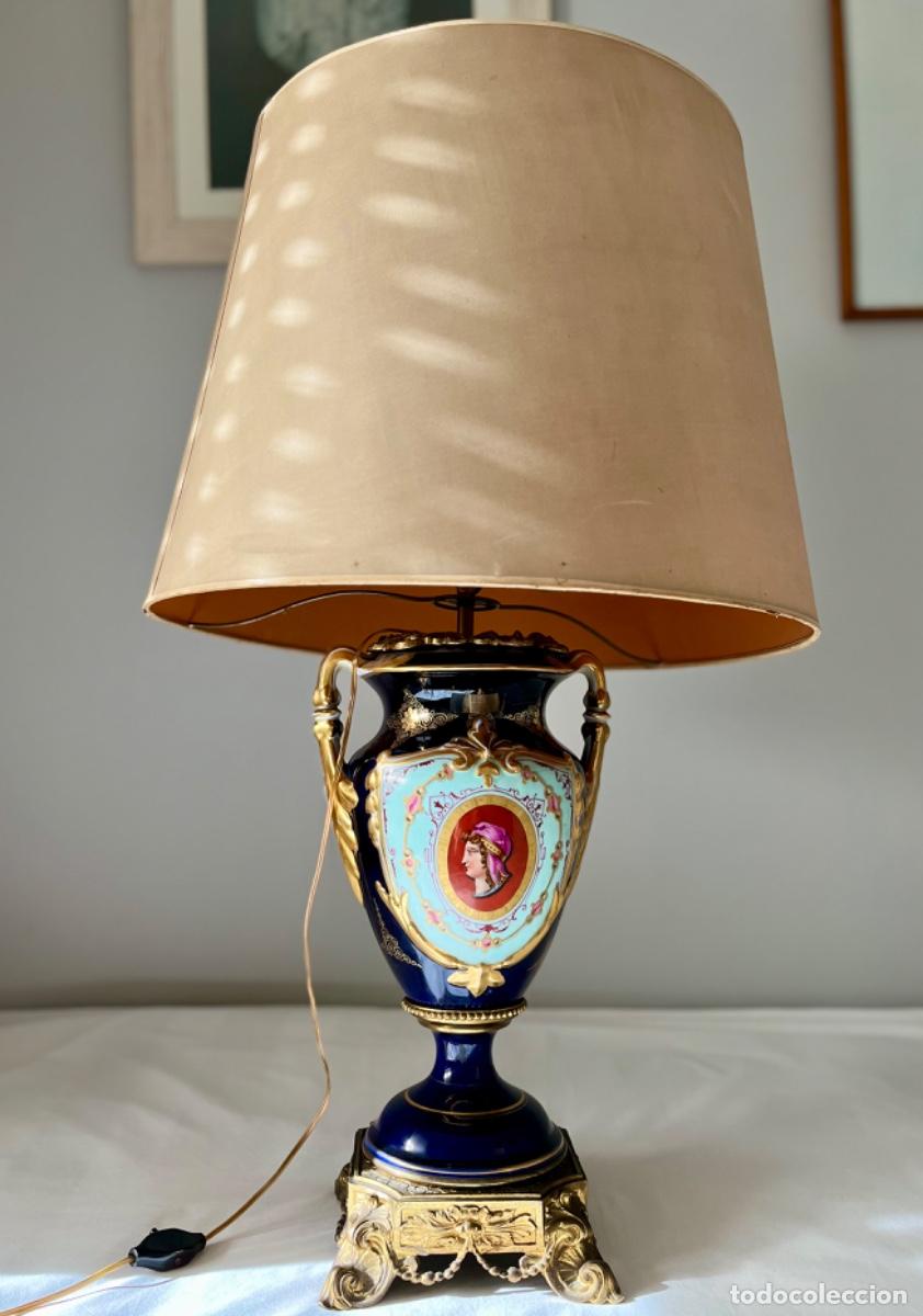 Antig&uuml;edades: Jarr&oacute;n porcelana y bronce - Foto 1